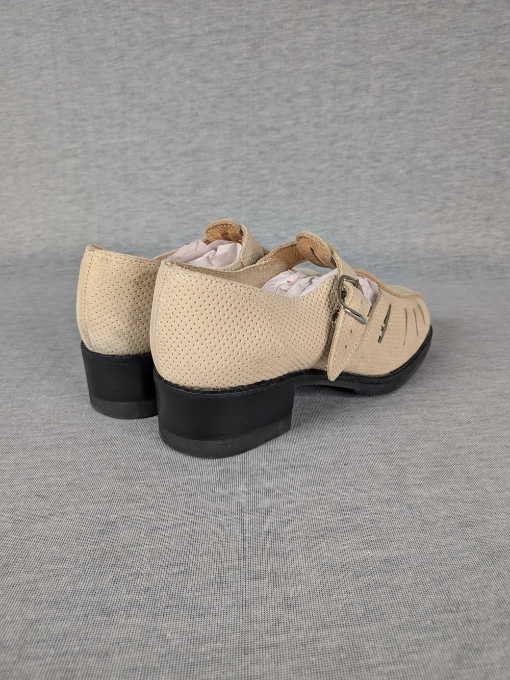 Made in 🇨🇦 Vintage Roots T-Strap Mary Jane Clog - Picture 6 of 16
